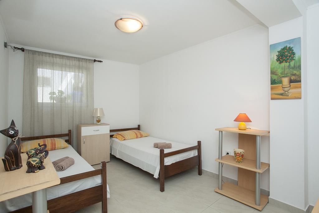 וולה לוקה Guest House Mara מראה חיצוני תמונה