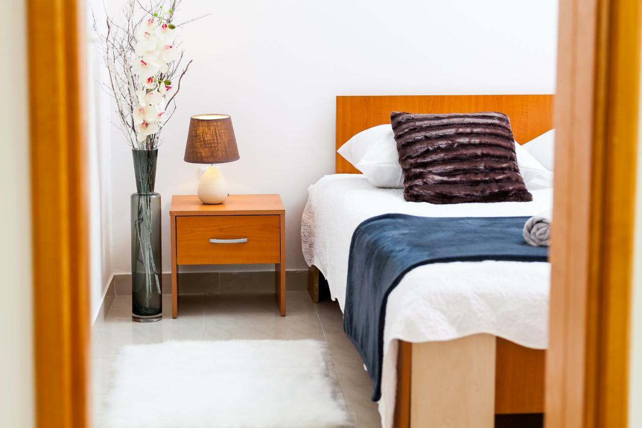וולה לוקה Guest House Mara מראה חיצוני תמונה