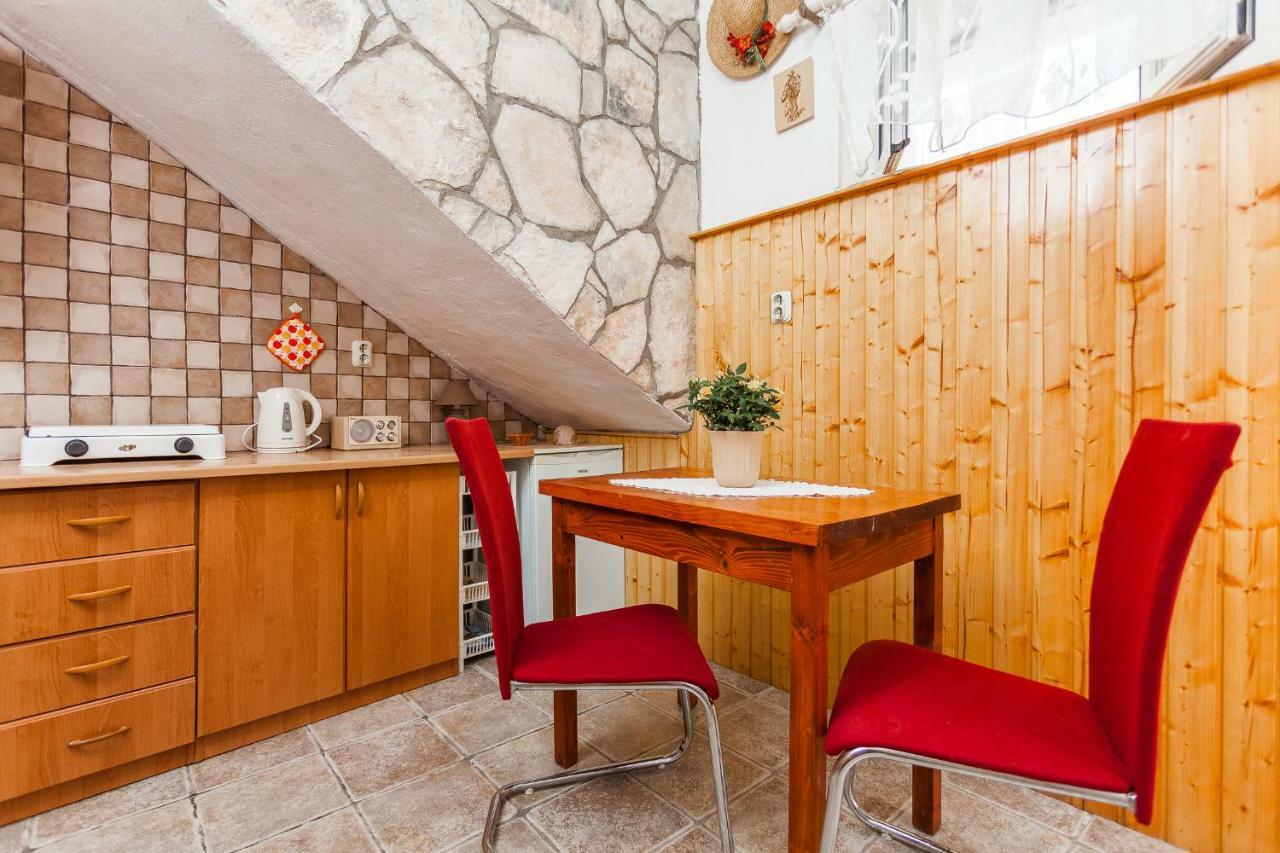 וולה לוקה Guest House Mara מראה חיצוני תמונה