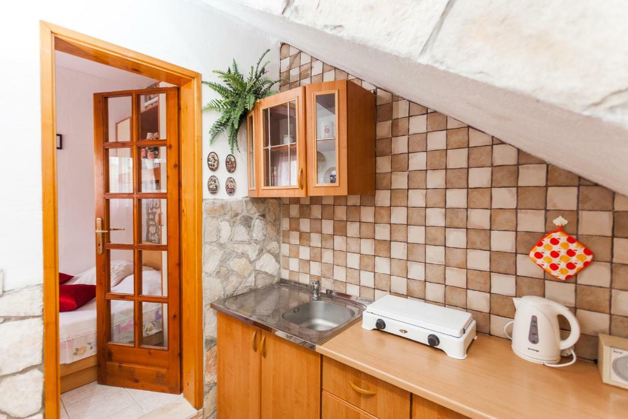 וולה לוקה Guest House Mara מראה חיצוני תמונה