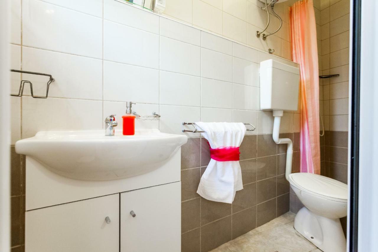 וולה לוקה Guest House Mara מראה חיצוני תמונה