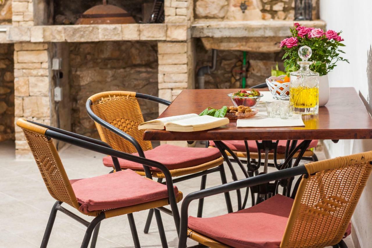 וולה לוקה Guest House Mara מראה חיצוני תמונה