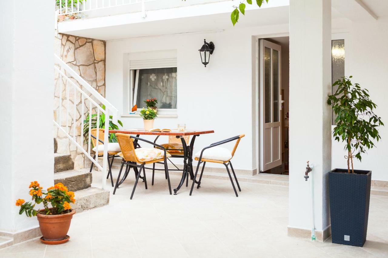 וולה לוקה Guest House Mara מראה חיצוני תמונה