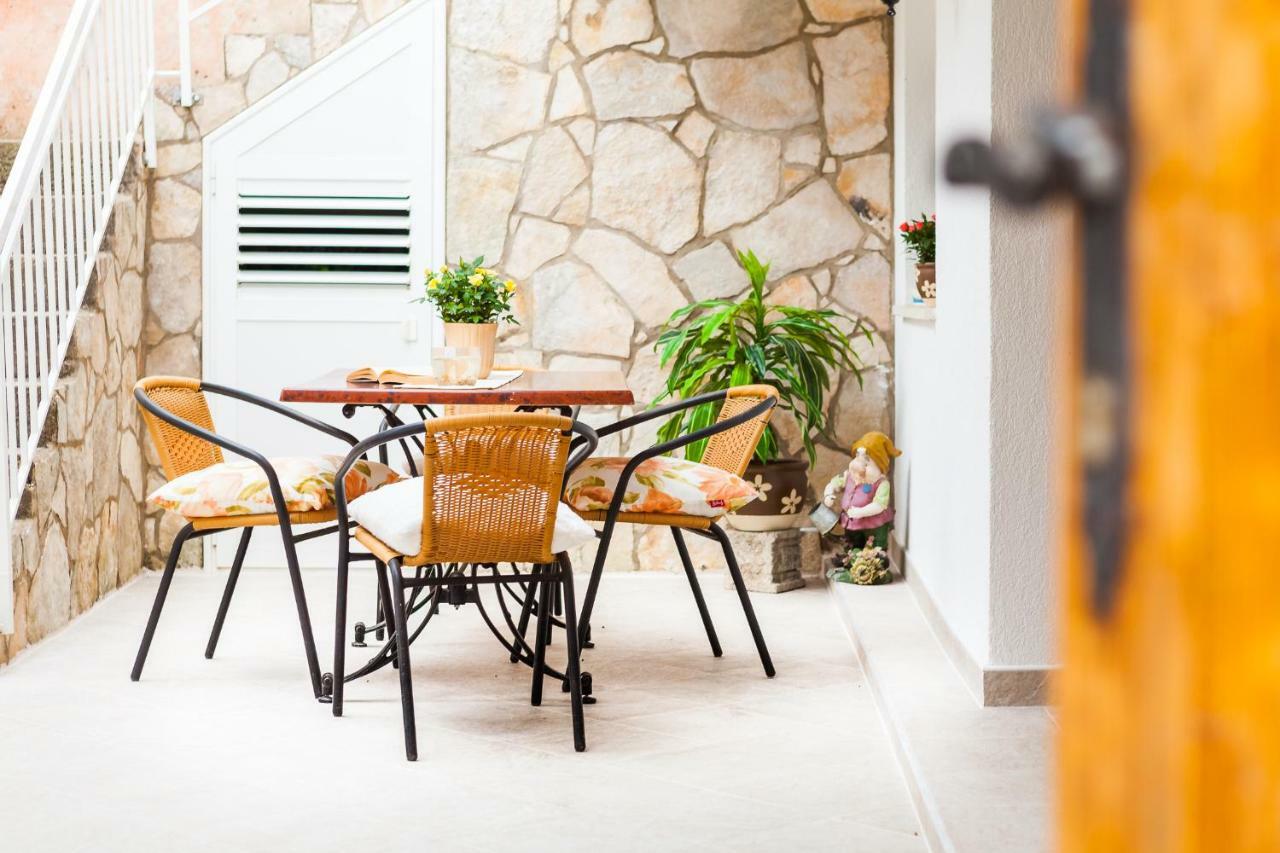 וולה לוקה Guest House Mara מראה חיצוני תמונה